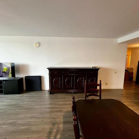 Big Apartment With Parking In Antwerp Luaran gambar