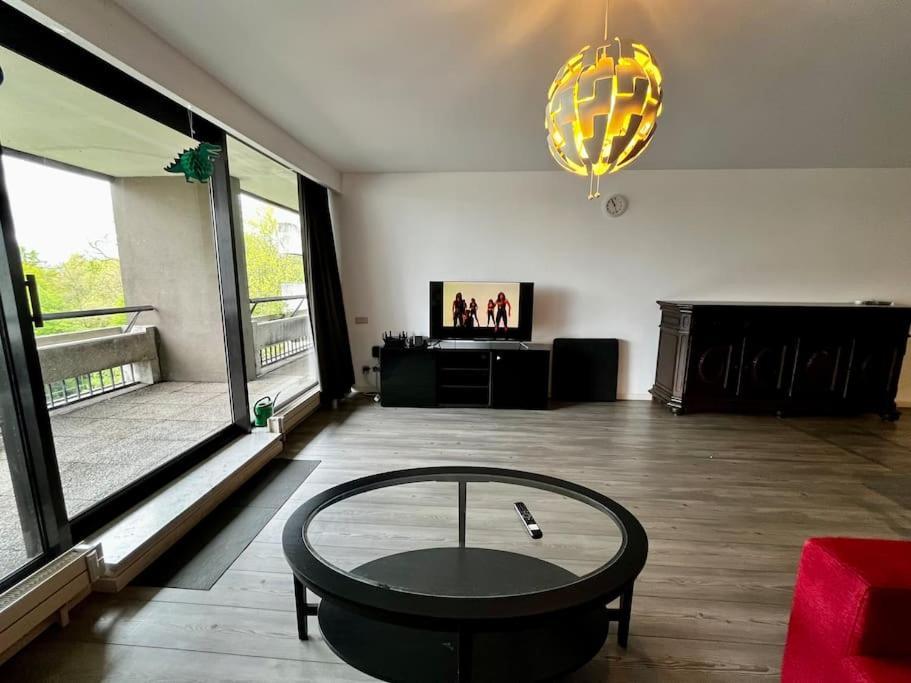 Big Apartment With Parking In Antwerp Luaran gambar