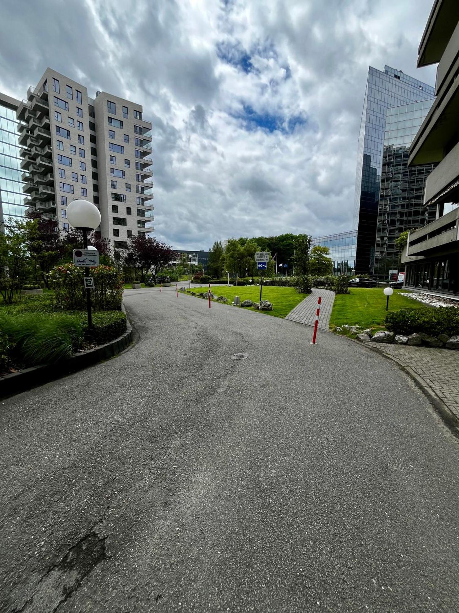 Big Apartment With Parking In Antwerp Luaran gambar