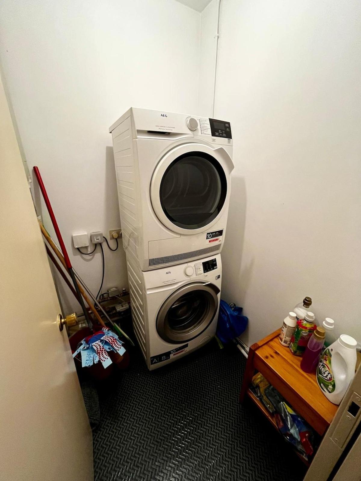 Big Apartment With Parking In Antwerp Luaran gambar