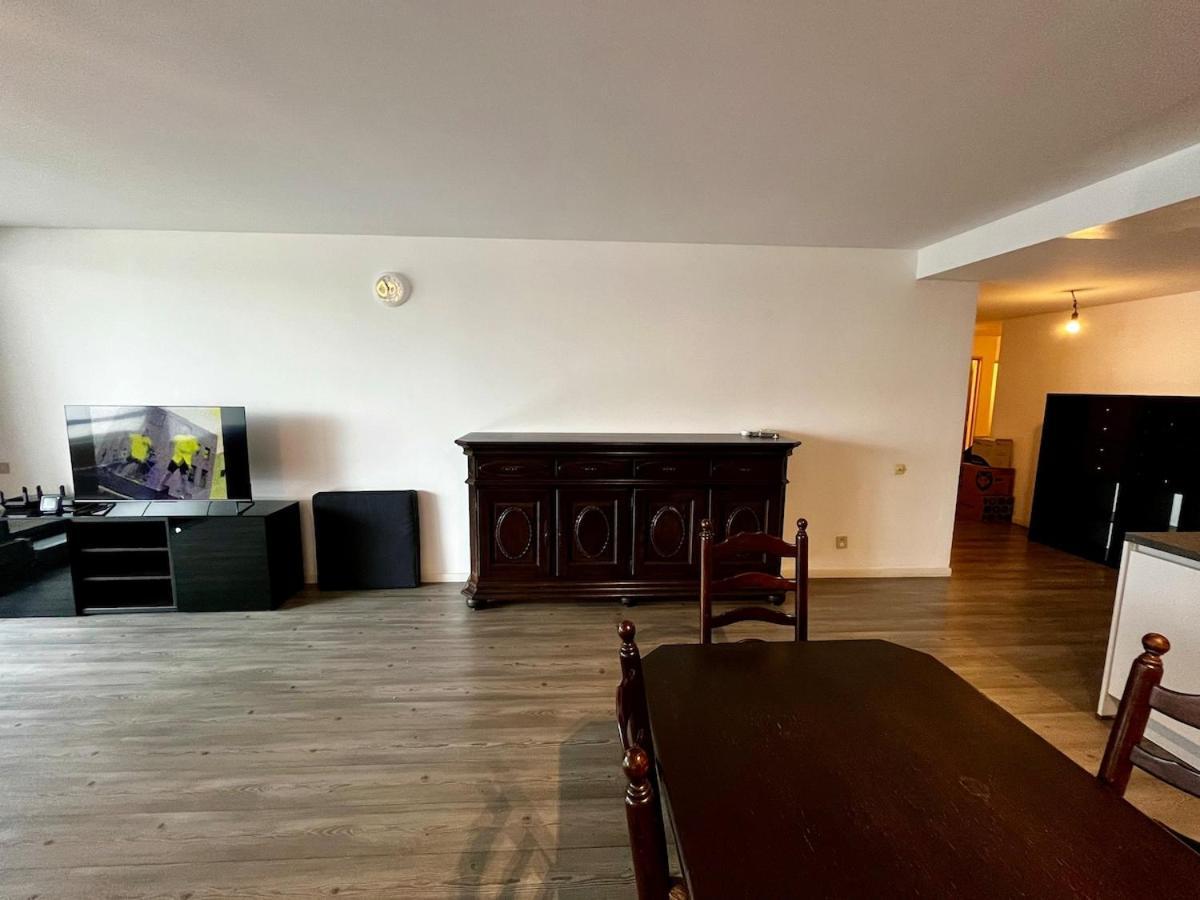 Big Apartment With Parking In Antwerp Luaran gambar