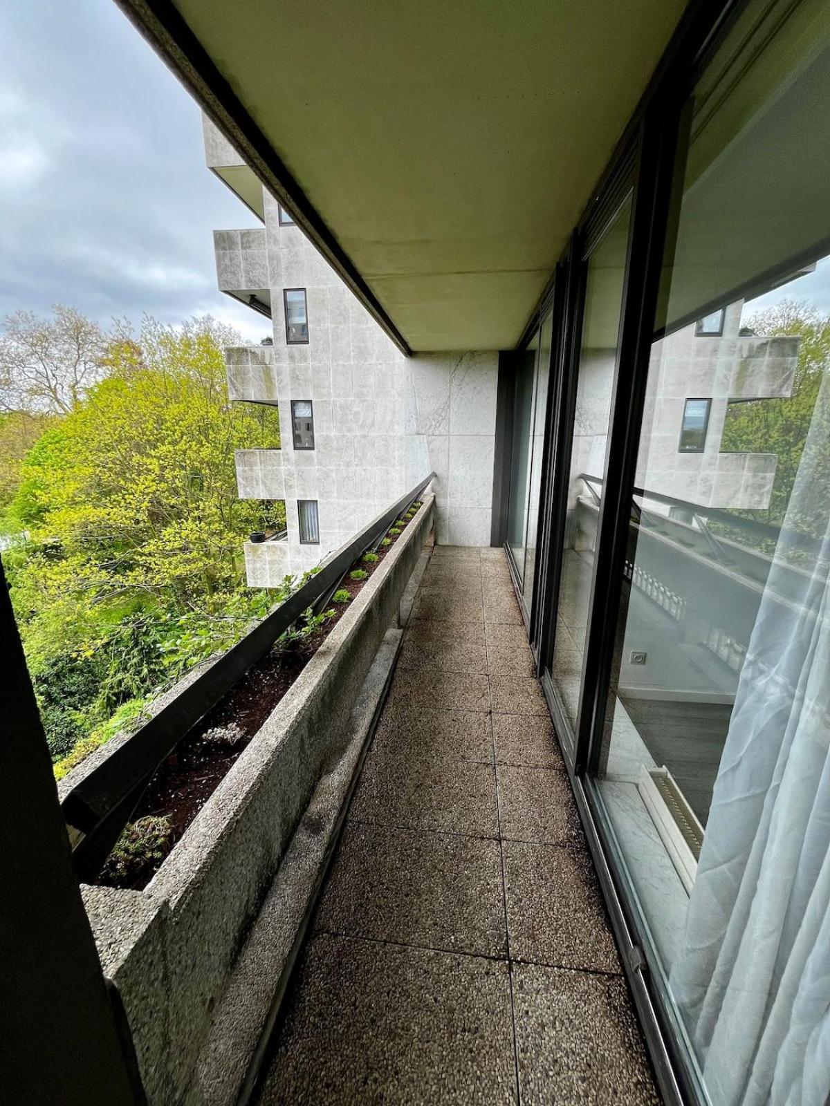 Big Apartment With Parking In Antwerp Luaran gambar